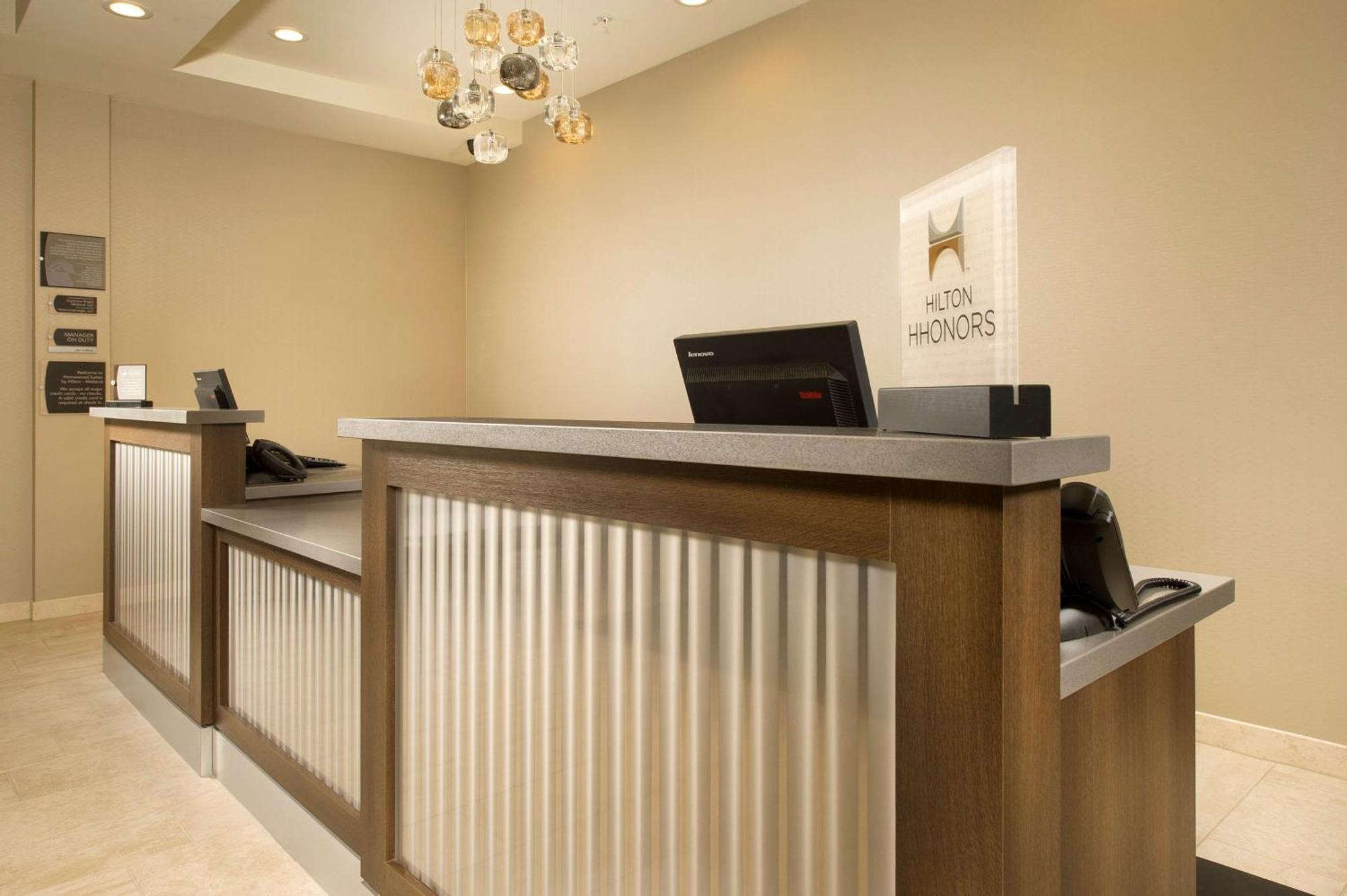 Homewood Suites By Hilton Мидленд Экстерьер фото